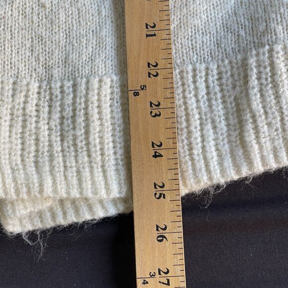 Lauren Conrad Disney Sweater Womens Large Sequin Snow White Cream‎ Bow - Picture 12 of 12